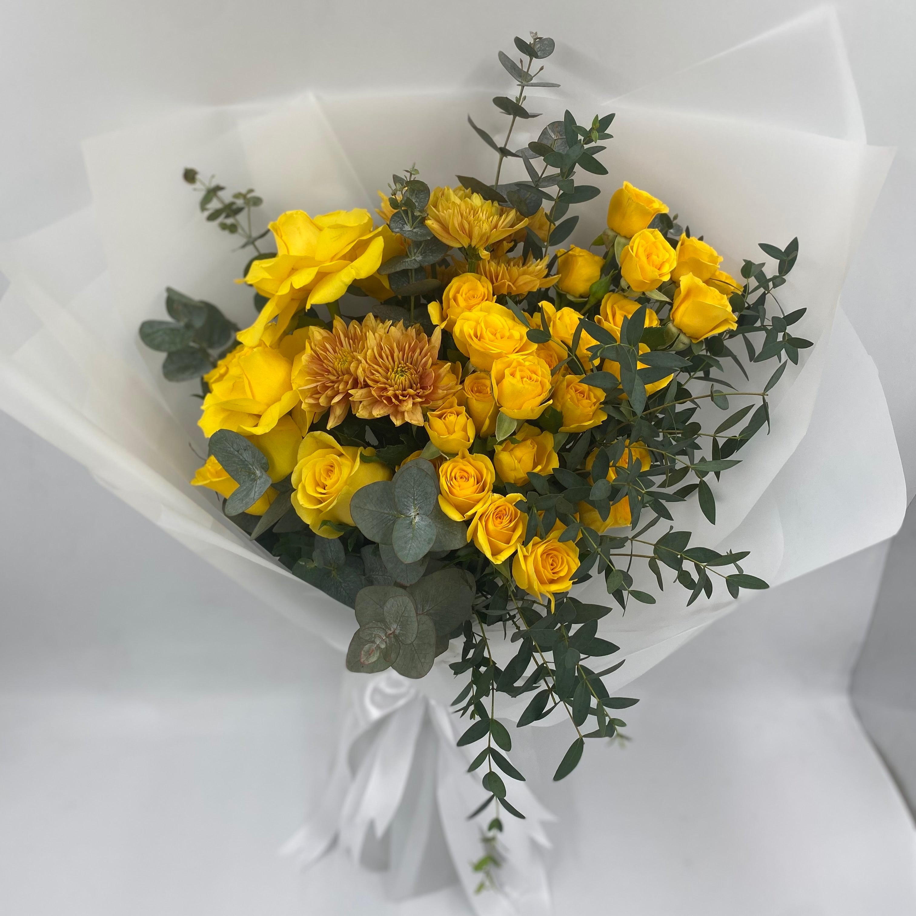 Yellow Rose Bouquet – Brighten Their Day with a Gift of Sunshine