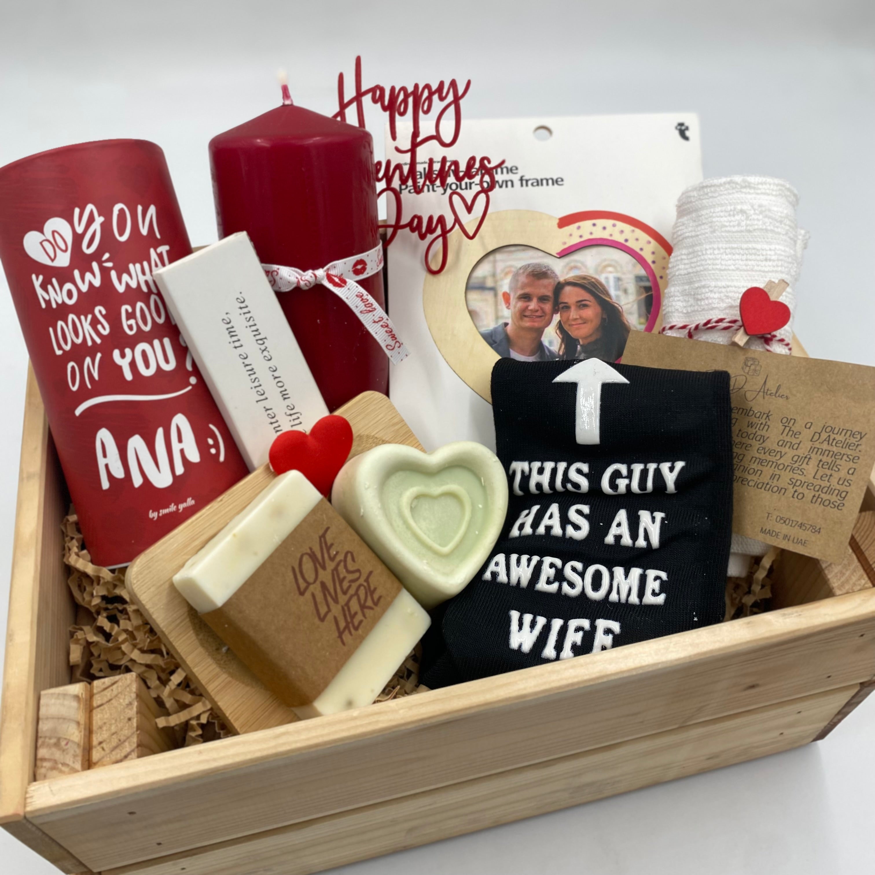 Love Lives Here Hamper – Thoughtful & Unique Romance Gift