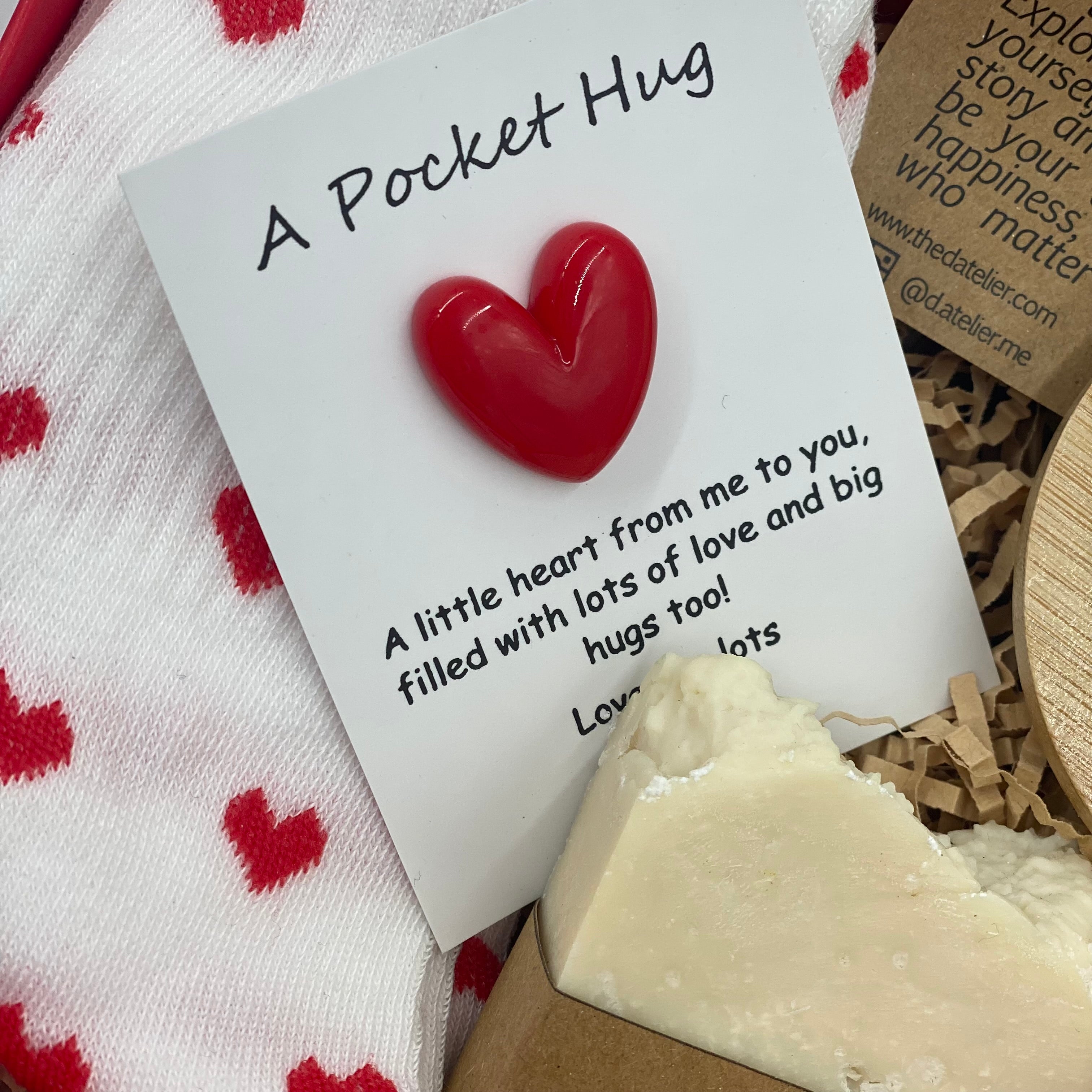 A Pocket Hug Gift Box – A Perfect Touch of Love