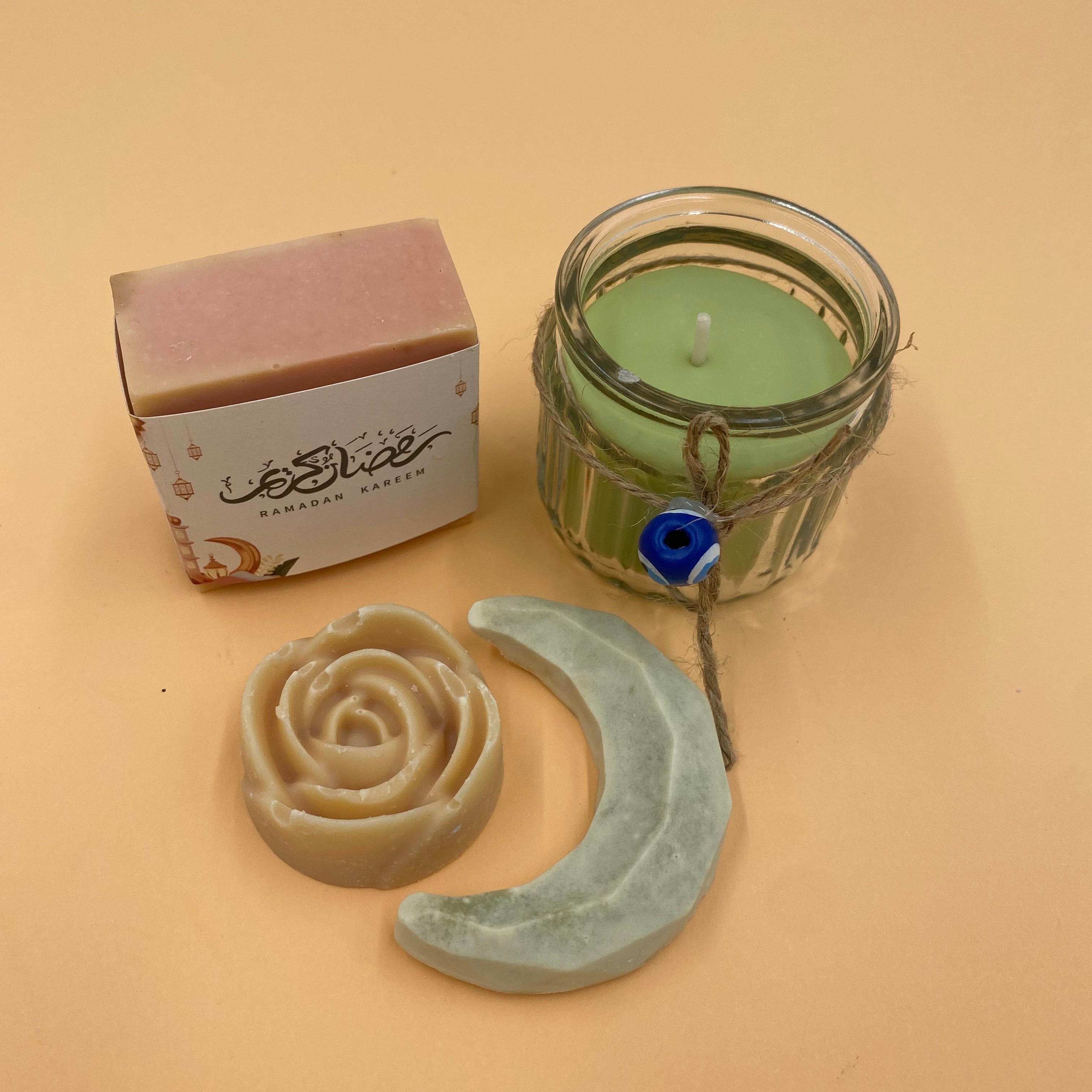 Elegant Wooden Gift Box – Natural Soaps & Scented Candle