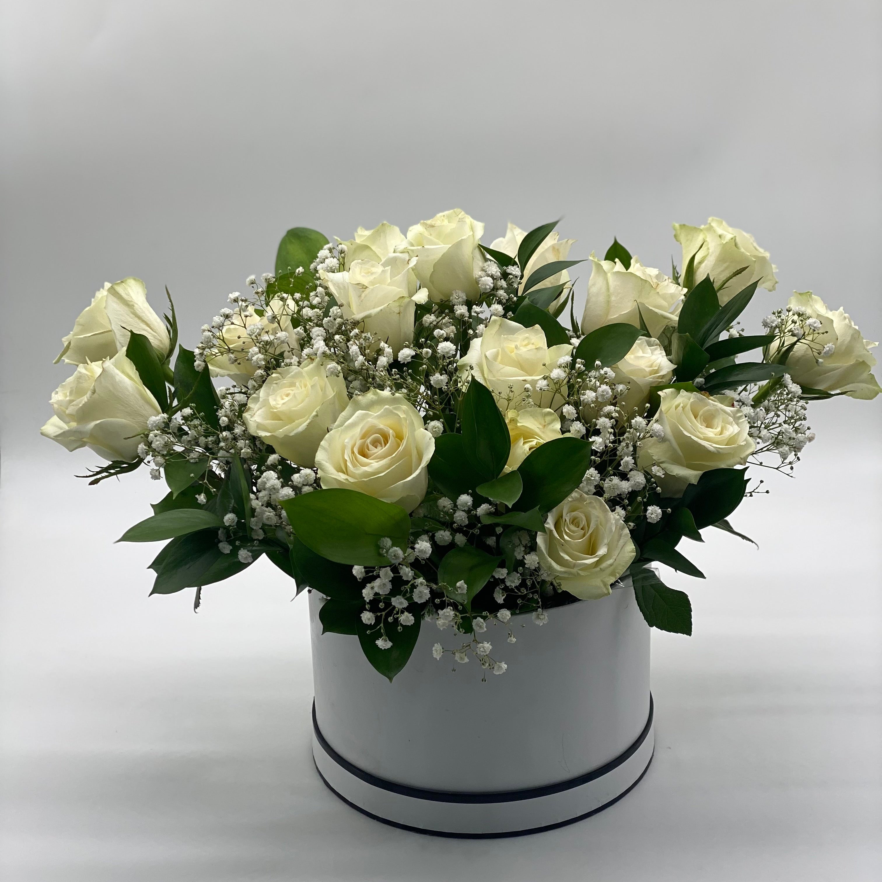 Elegant White Roses Bouquet