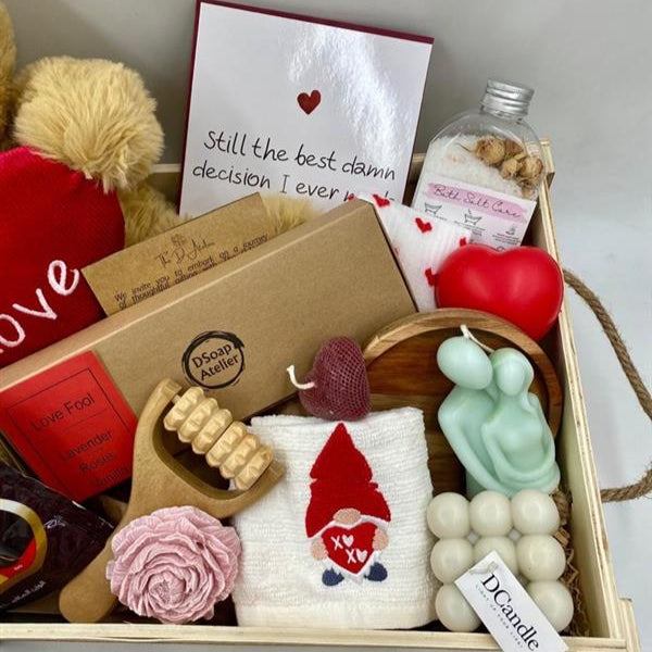 Anniversary Bliss Basket