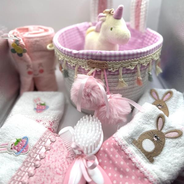 Hello World! It's a Girl 💖