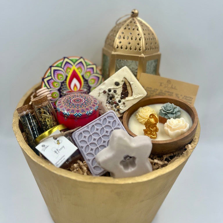 DIWALI FESTIVAL - DIVINE GOLDEN BUCKET