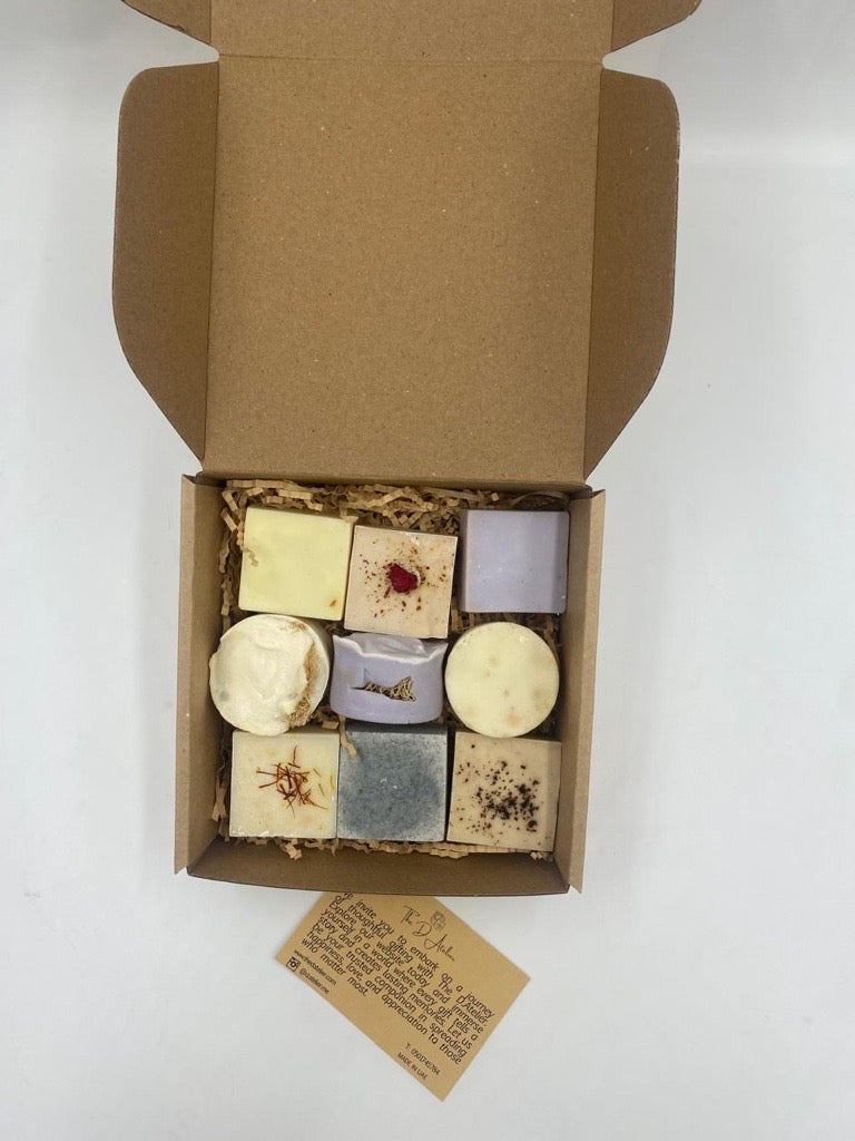 The Atelier Nine - The Botanical Box