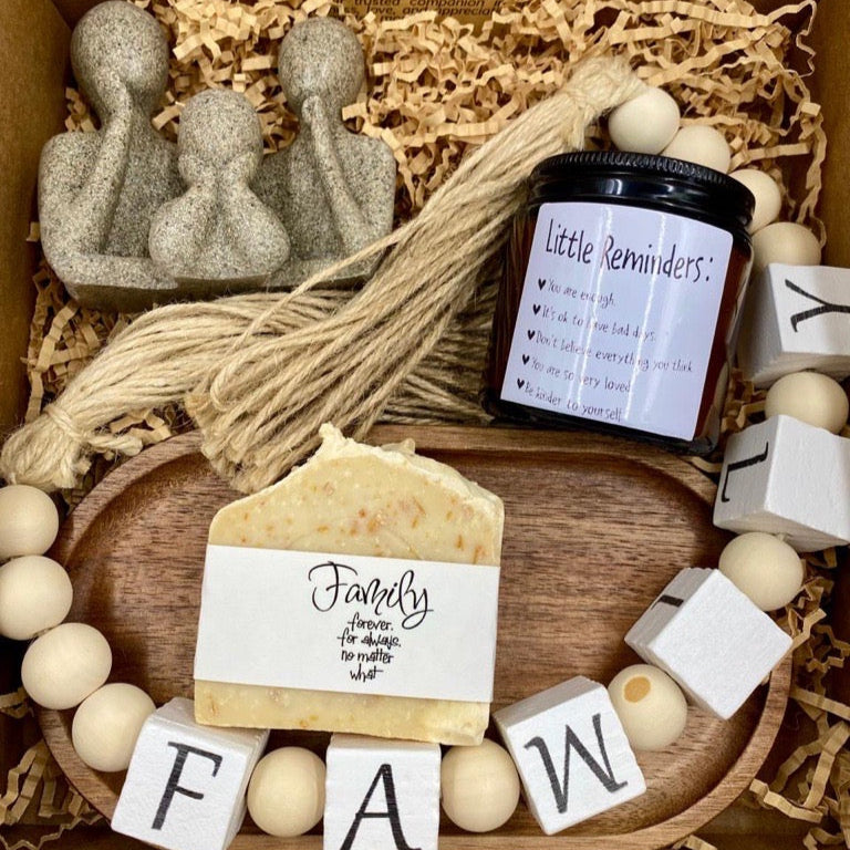 Family Hamper: Cherishing Little Reminders of Togetherness