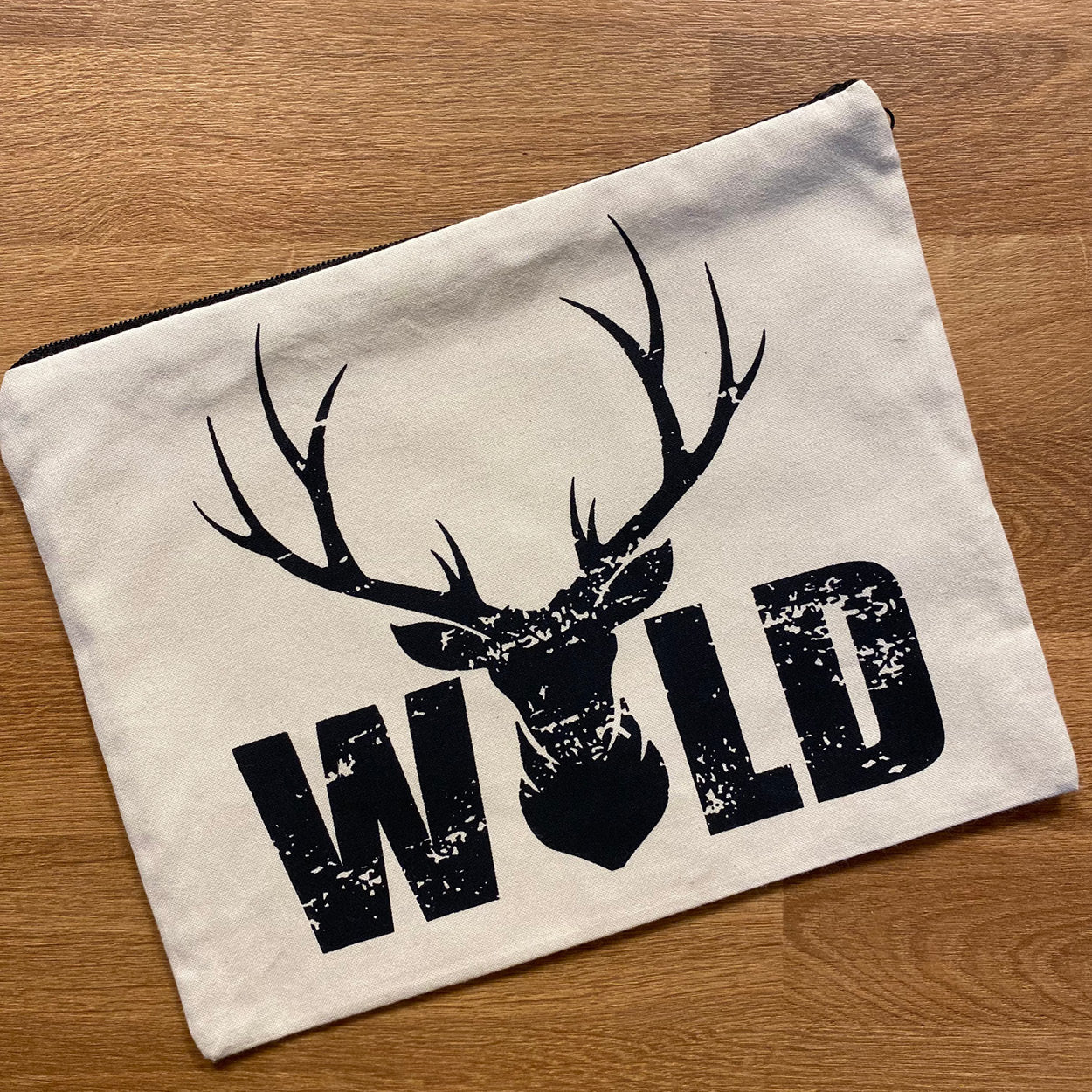 "The Wild" Pouch – Stylish & Functional Gift