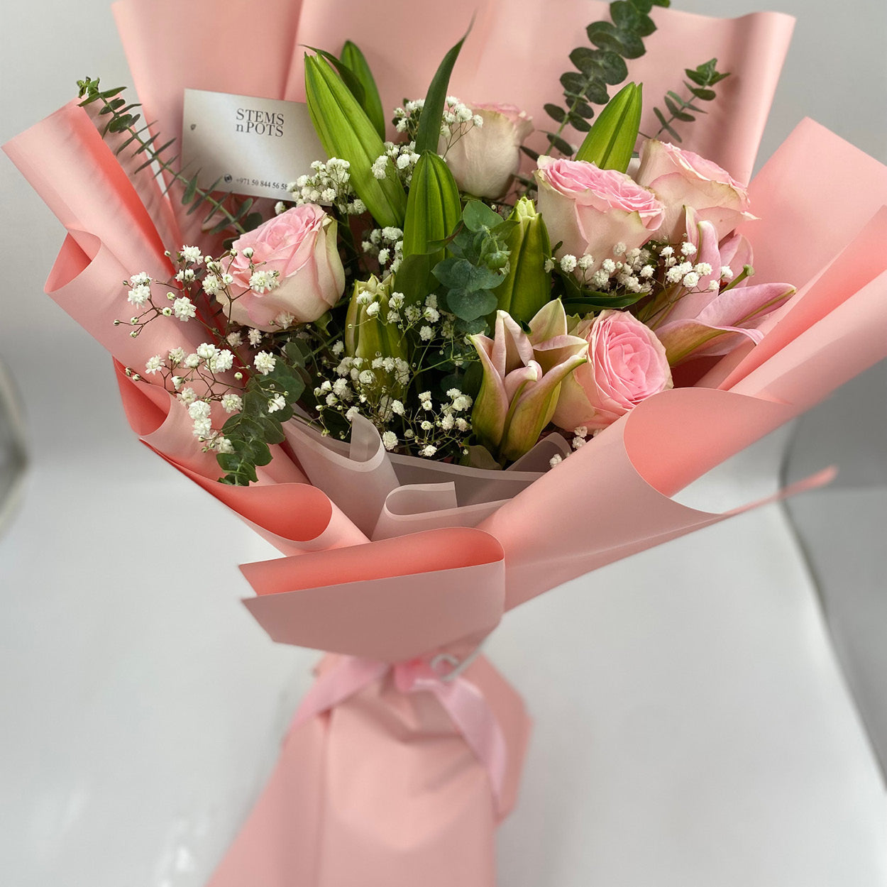 Stunning Pink Bouquet – A Perfect Birthday Gift for Mom