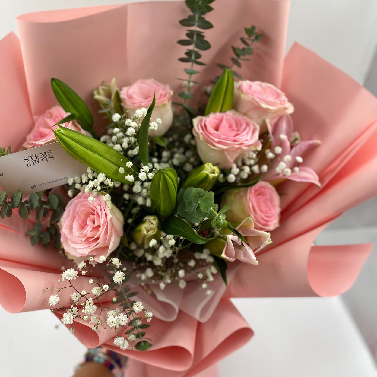 Stunning Pink Bouquet – A Perfect Birthday Gift for Mom