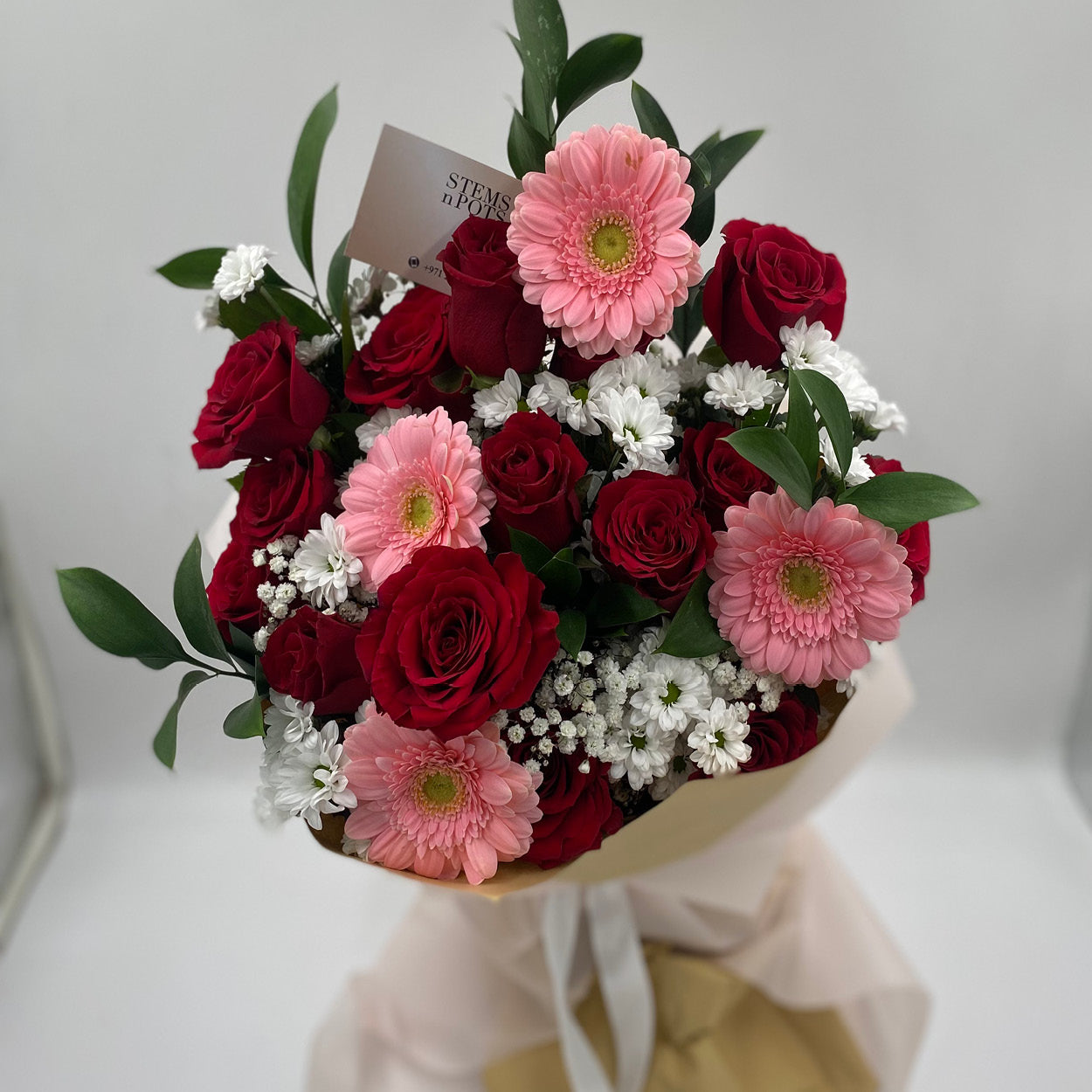 Pink Gerberas & Red Roses – Beautiful Love Bouquet