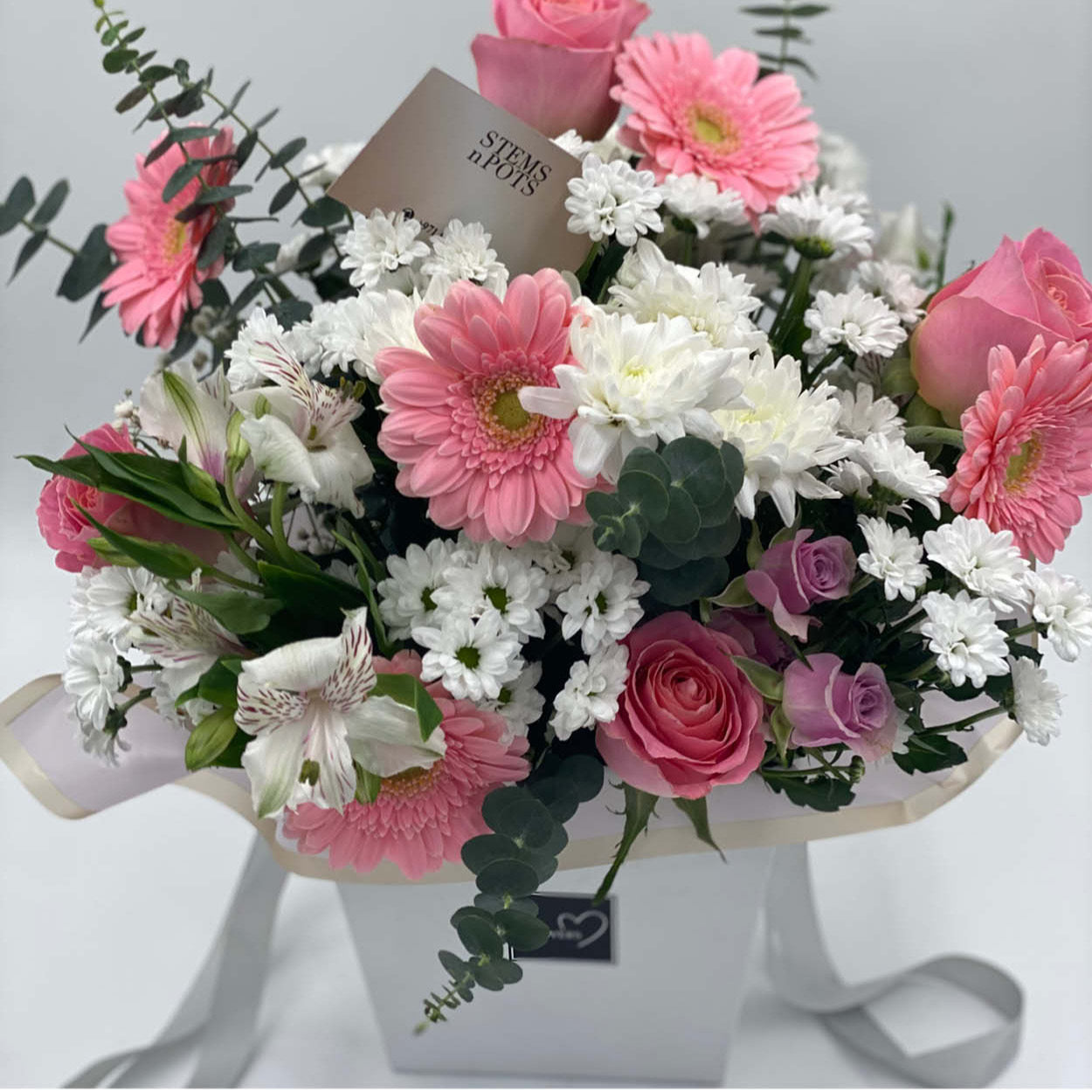 Pink & White Bouquet – Perfect Congratulations Gift