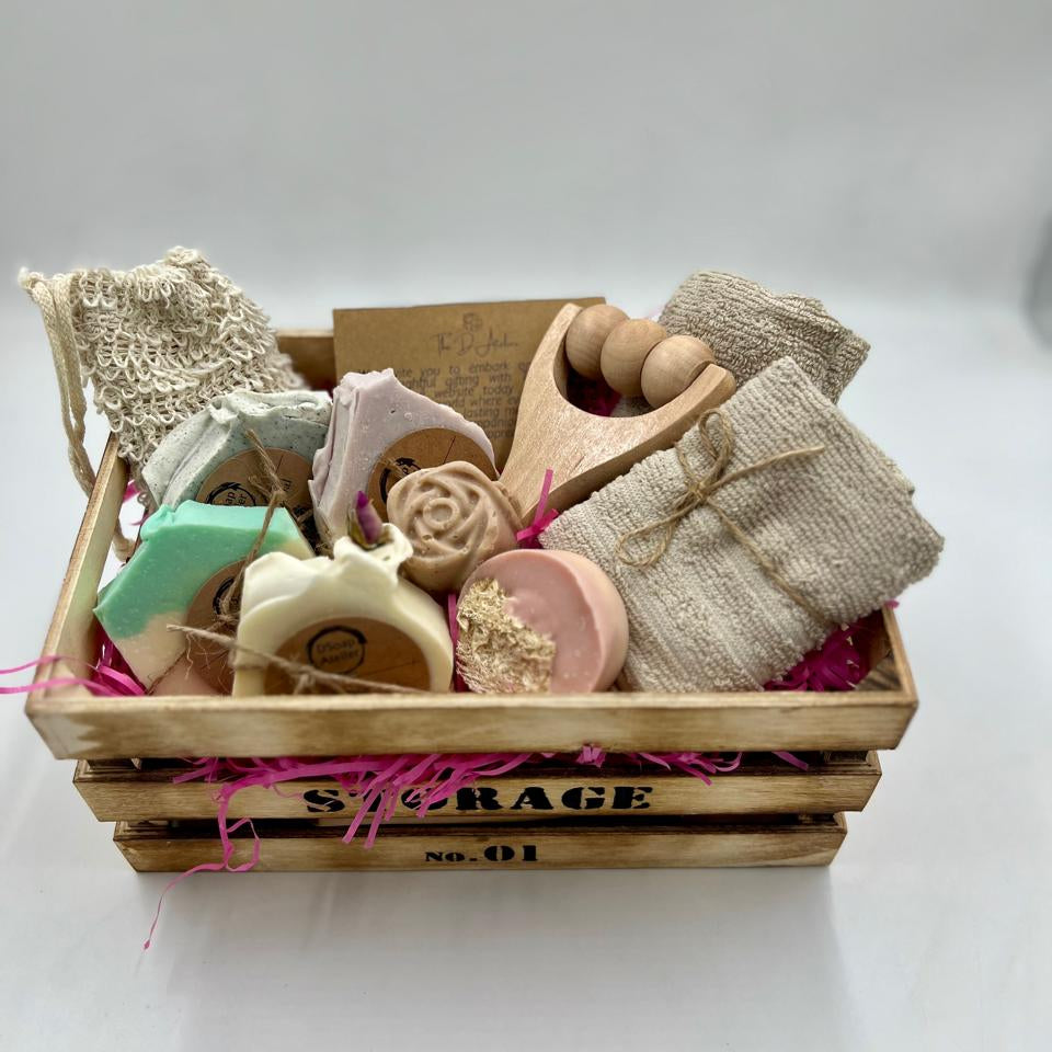 Natural Wellness Wooden Hamper – Handmade Soap & Spa Essentials Gift Set