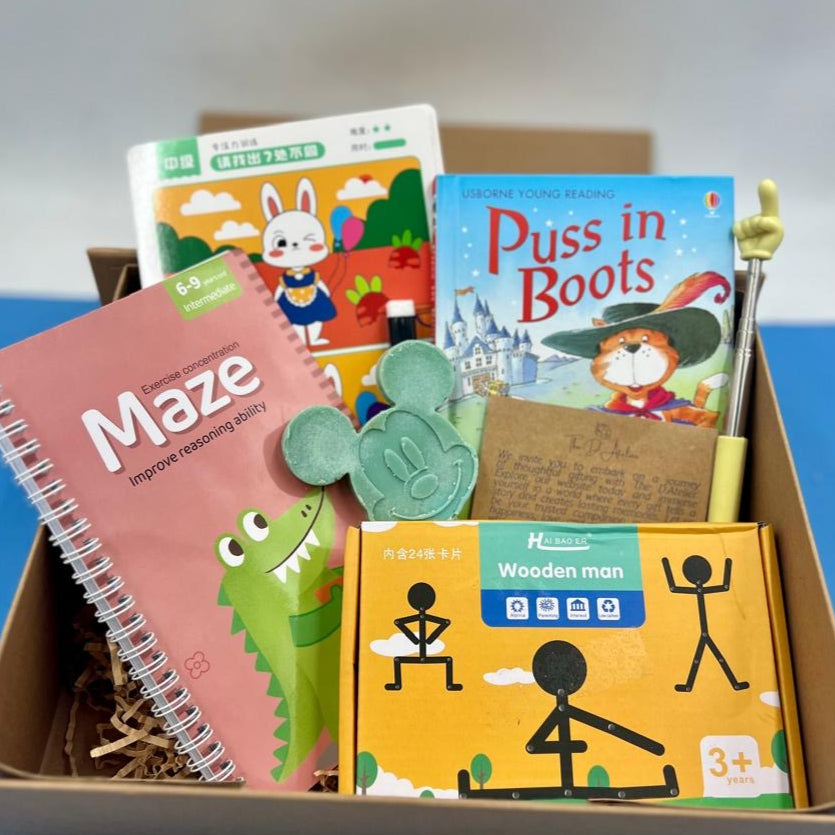 The Little Explorer Activity Box