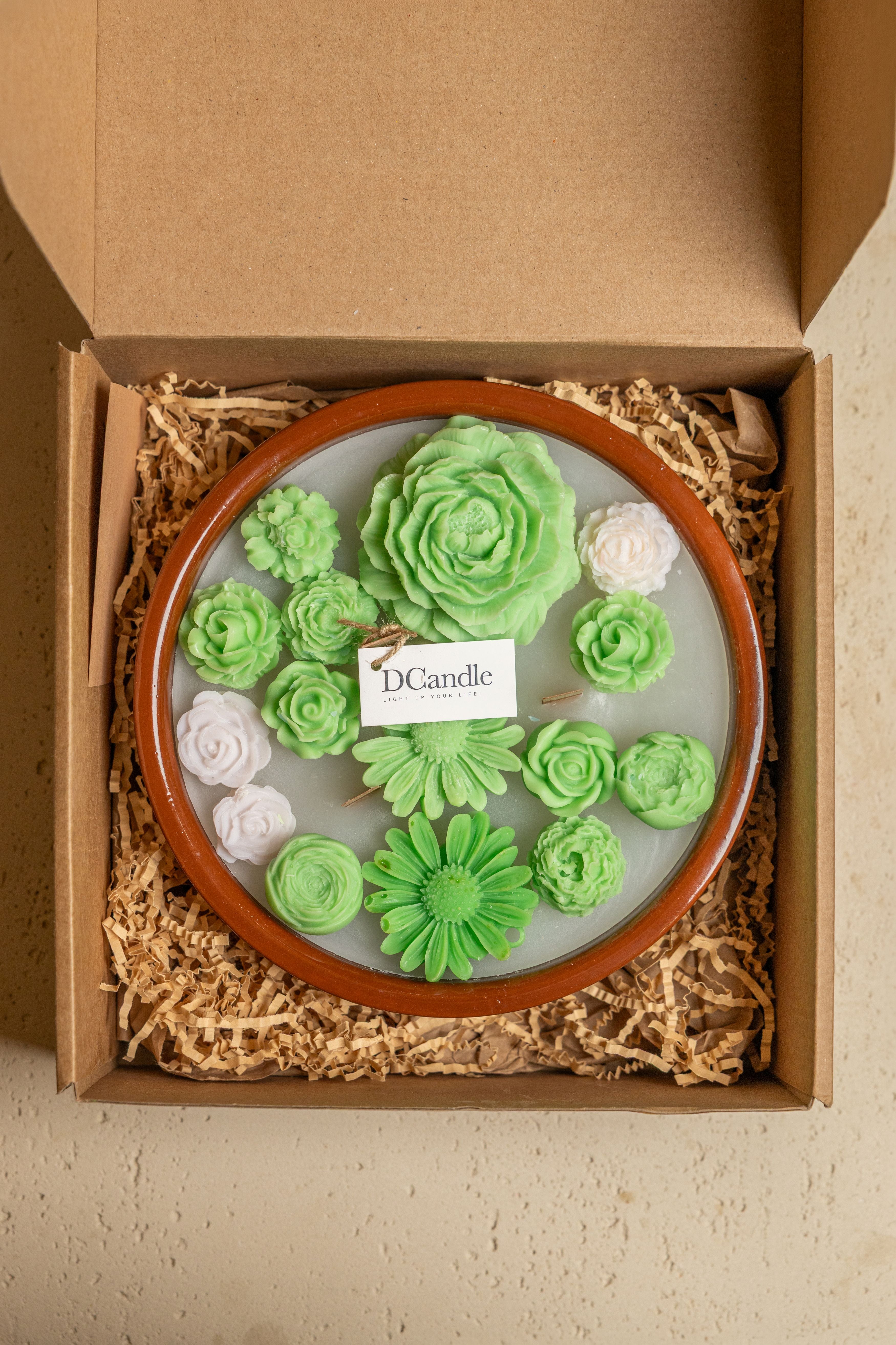 Artisan Flowers Candle - Green