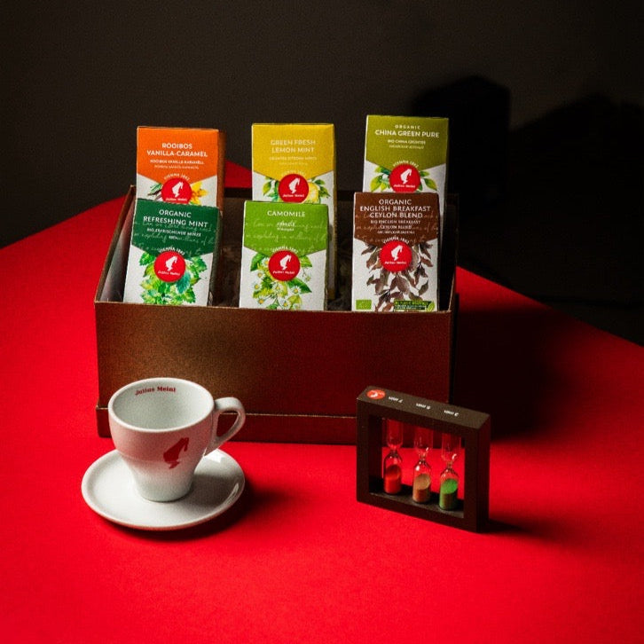 Tea Package: 6 packs of tea types with a Tea Standard line Jumbo cup and a Tea Timer!