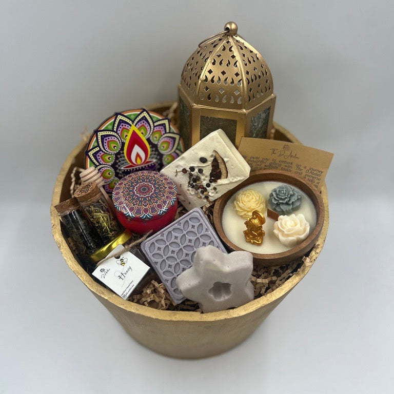 DIWALI FESTIVAL - DIVINE GOLDEN BUCKET