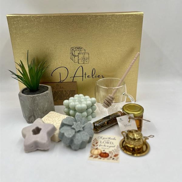 Happy Thanksgiving! Harvest Home Essential