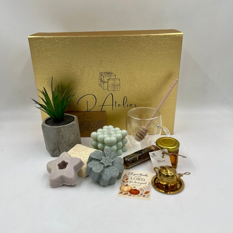 Happy Thanksgiving! Harvest Home Essential