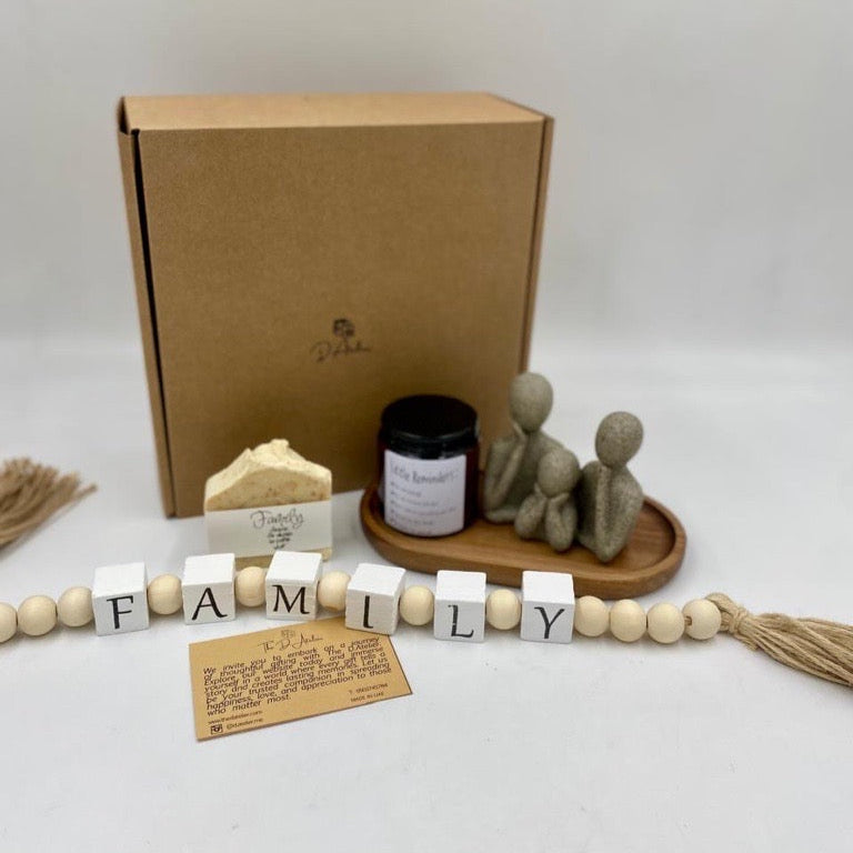 Family Hamper: Cherishing Little Reminders of Togetherness