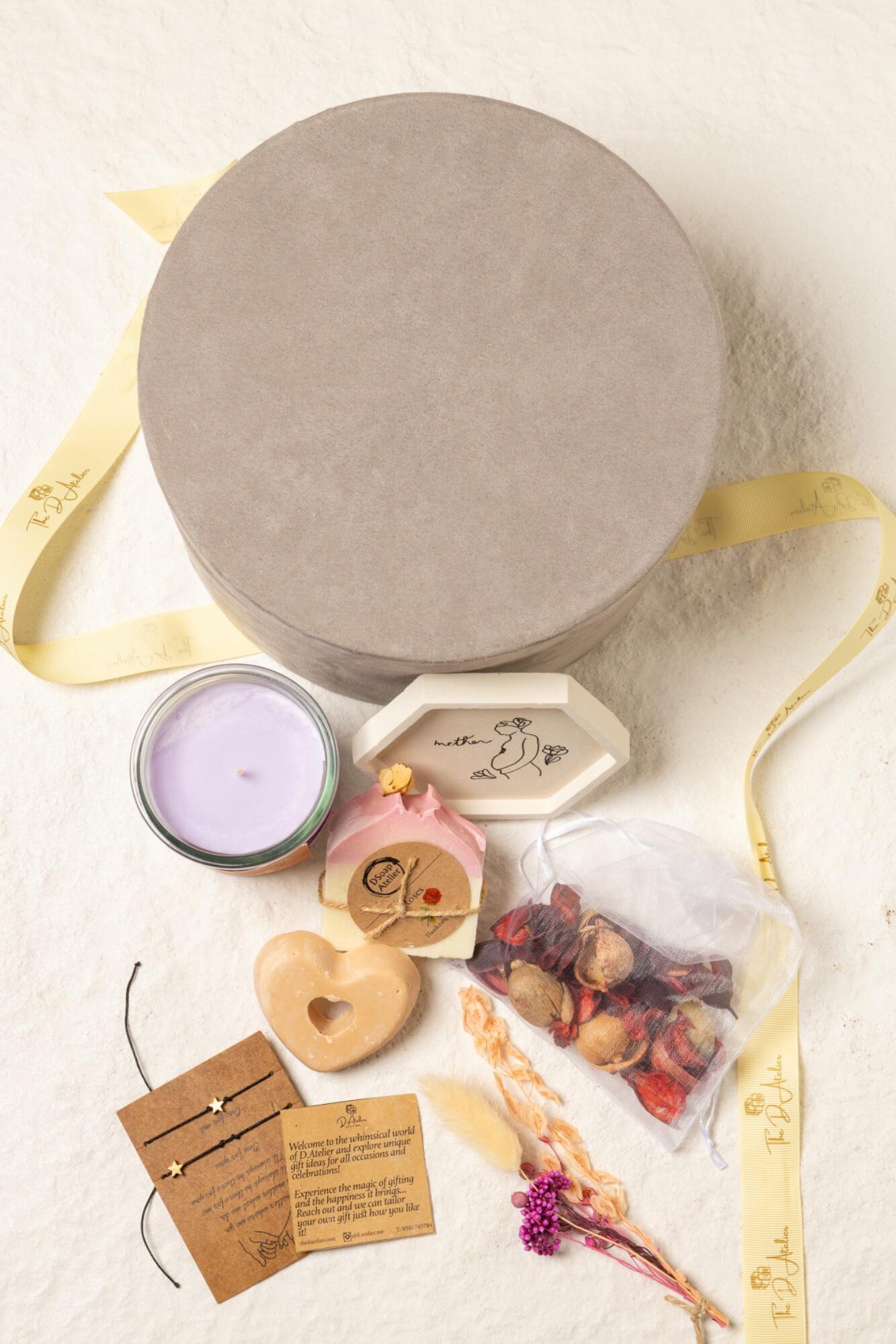 Habibti Mama Gift Box — Gift for Mom & Mother’s Day