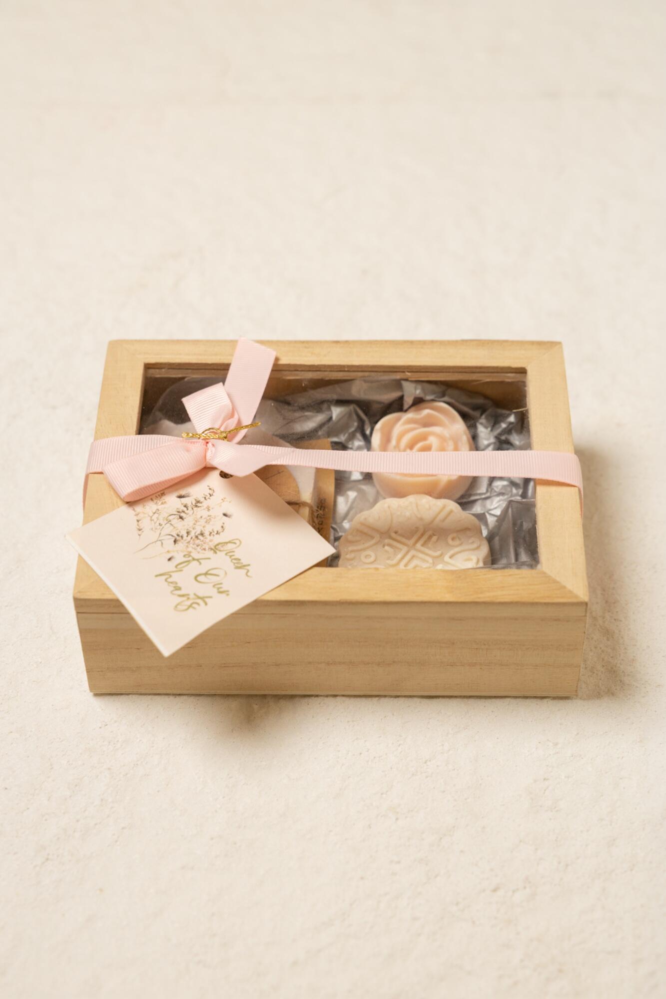 Soft as a feather! Gift Set for Mommy